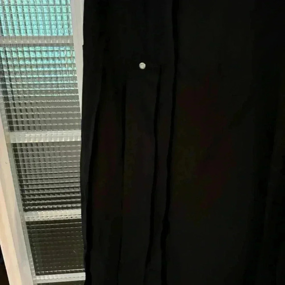 Lafayette 148 black pleated sleeveless dress with gold accent buttons size SP - Picture 2 of 13